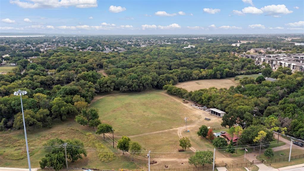 STEPHEN B MCCOMMAS ABST 888 P 411 TR 35 ACS 5.9635 - Residential