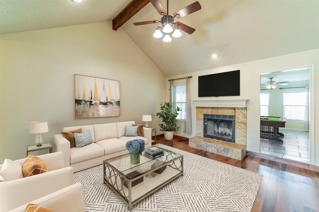 1940 Green Willow Drive