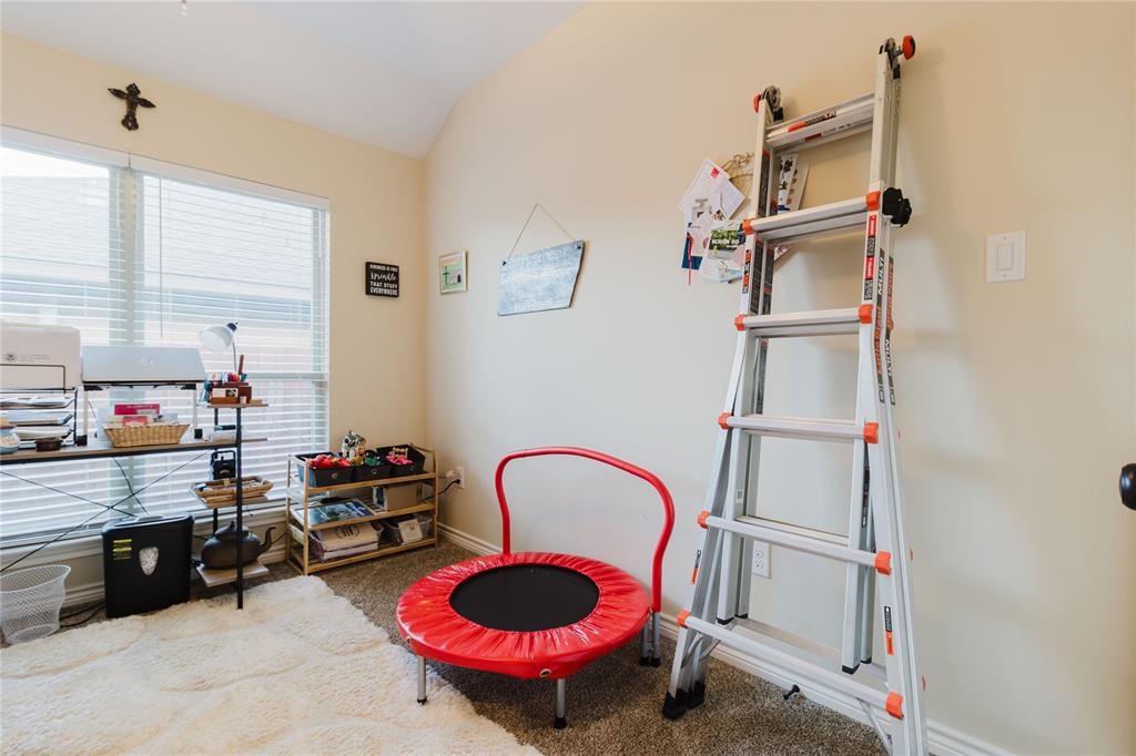 Fairview Ennis-Rev - Residential