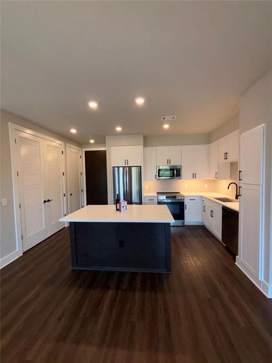 Nestled in one of Dallas’ most coveted neighborhoods, this premier residential community offers unparalleled access to the iconic Katy Trail and is just steps from the serene beauty of Turtle Creek Park.

Designed with lifestyle and comfort in mind, the property features a resort-style outdoor pool, elegantly landscaped courtyards, and a fully equipped outdoor kitchen with grilling stations, perfect for entertaining. Residents also enjoy access to a state-of-the-art fitness center, a beautifully appointed club room, and a co-working lounge with private Micro offices—an ideal blend of luxury living and modern functionality.

Select first-floor units boast private, direct-access entrances, and many residences feature patios overlooking the Katy Trail, with private yard options available in select homes. Washer and dryer units are included in all residences for added convenience.

This is sophisticated urban living at its finest, offering a seamless blend of natural beauty, modern amenities, and unmatched accessibility in the heart of Dallas.