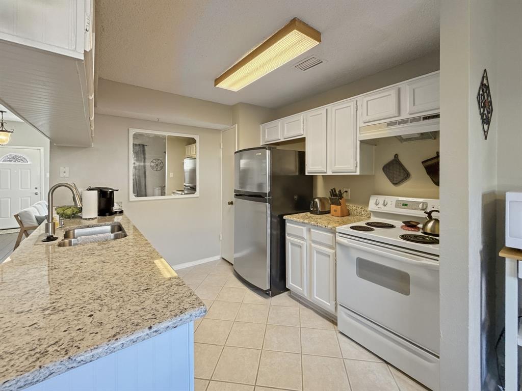 Meadow ridge Condos - Residential Lease