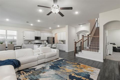 1413 Lake Grove Drive Little Elm TX 75068