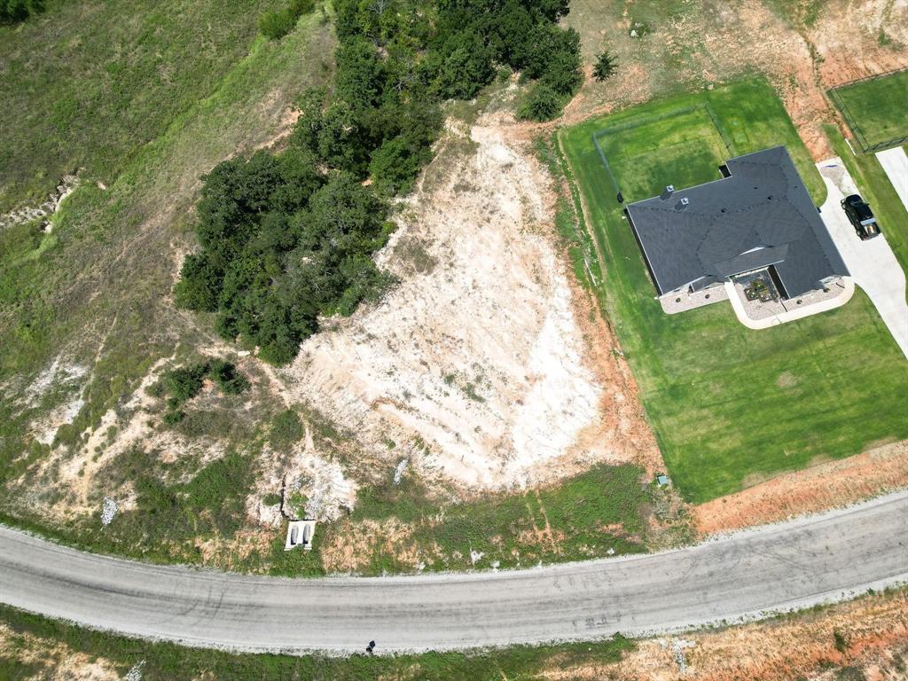 1077 Gonzollas Road