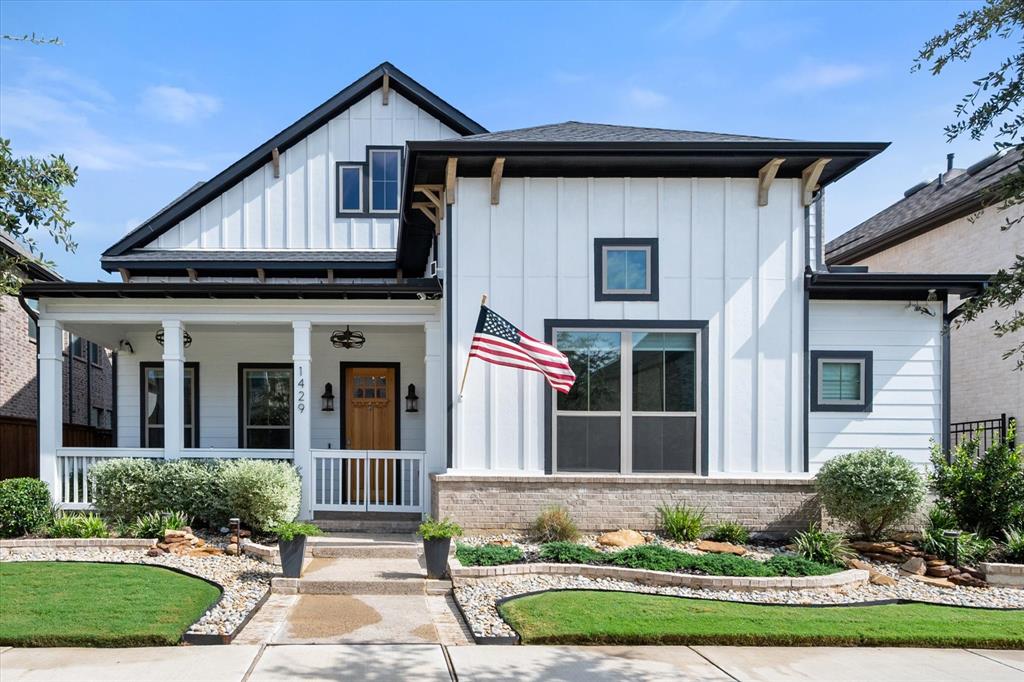 1429 Cypress Thorn Drive