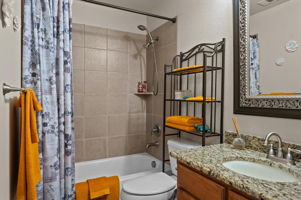 Loma Alta - Residential