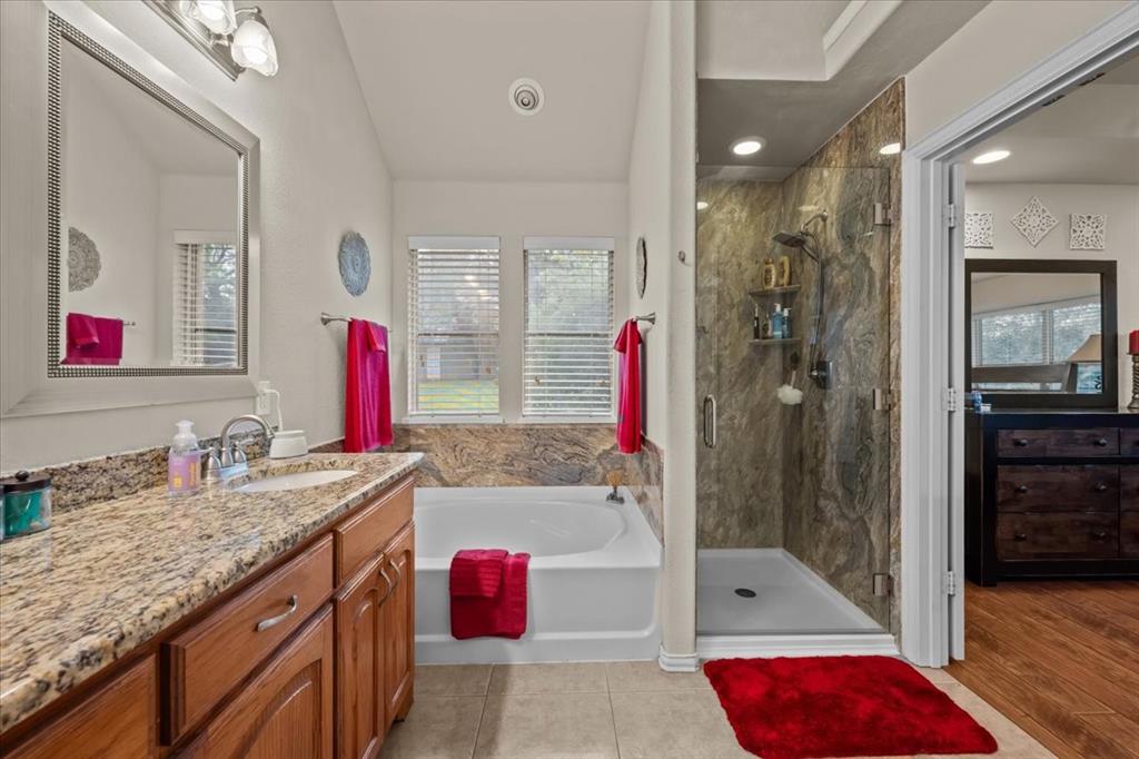 Loma Alta - Residential