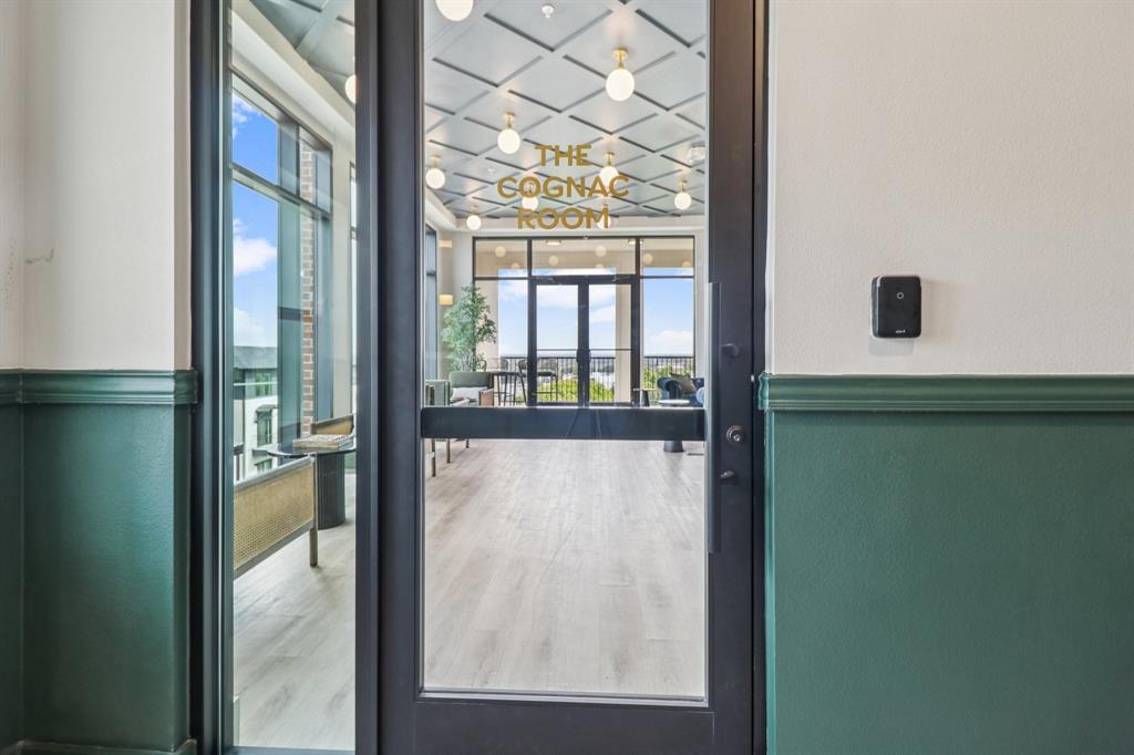 405 N Ewing Avenue 308