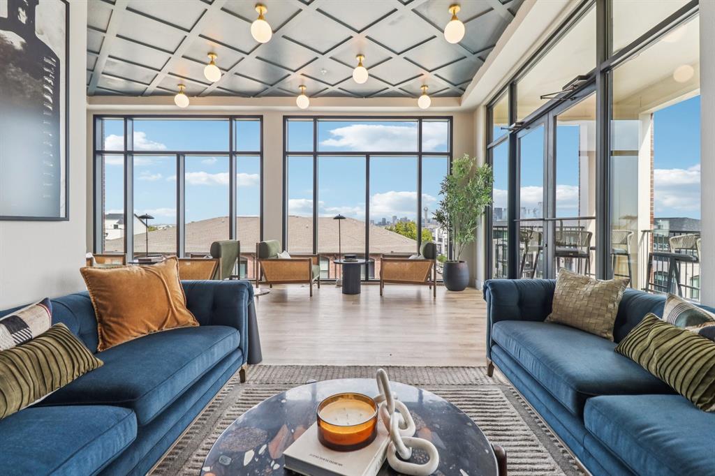 405 N Ewing Avenue 308