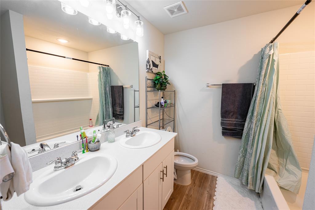 Elizabeth Creek - Residential