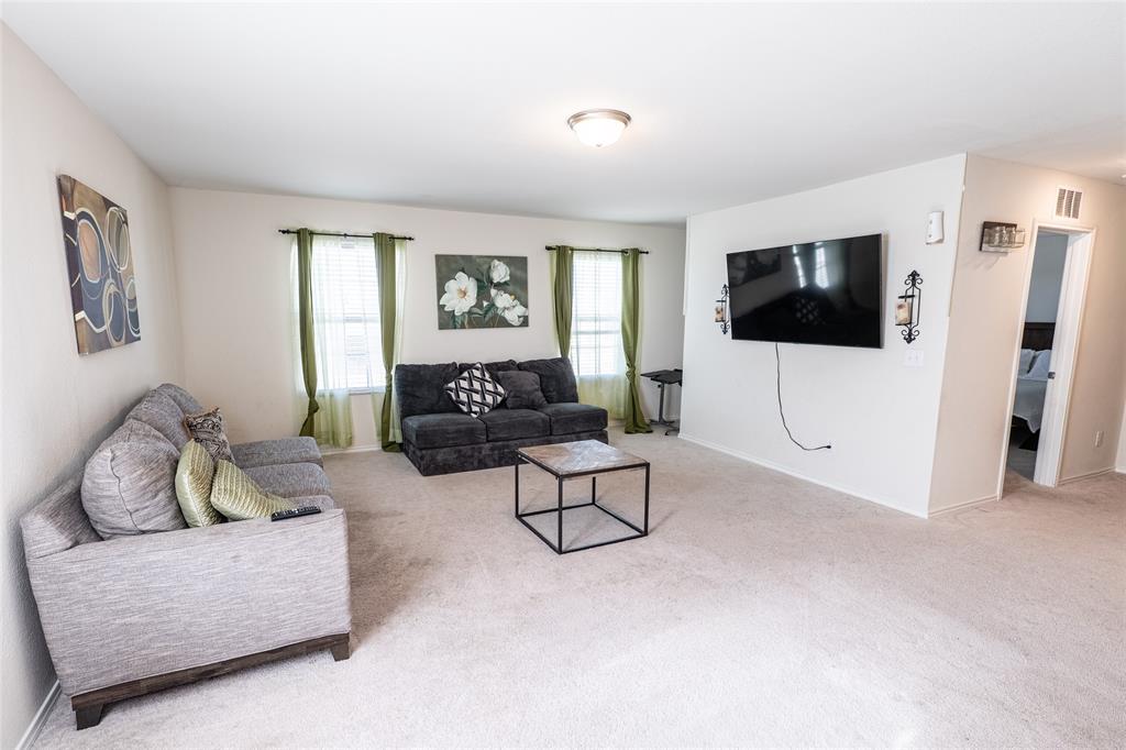 Elizabeth Creek - Residential