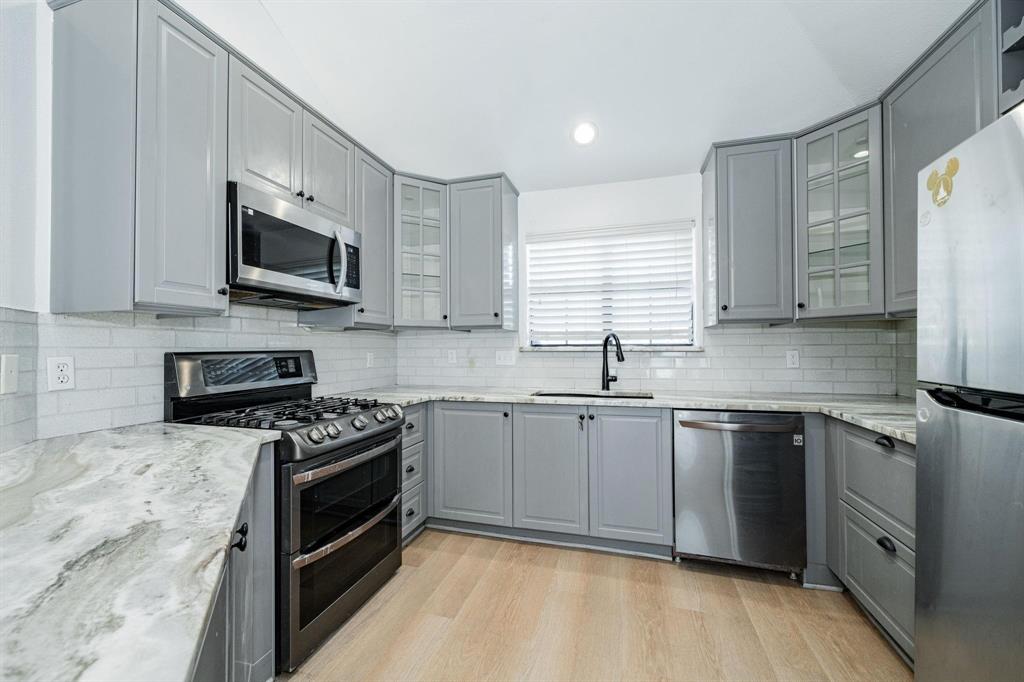 Lakecrest Estates - Residential