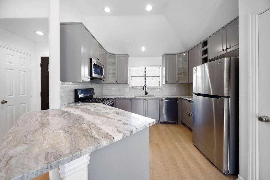 Lakecrest Estates - Residential