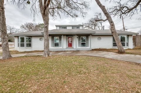 1425 Ridgeview Drive Arlington TX 76012