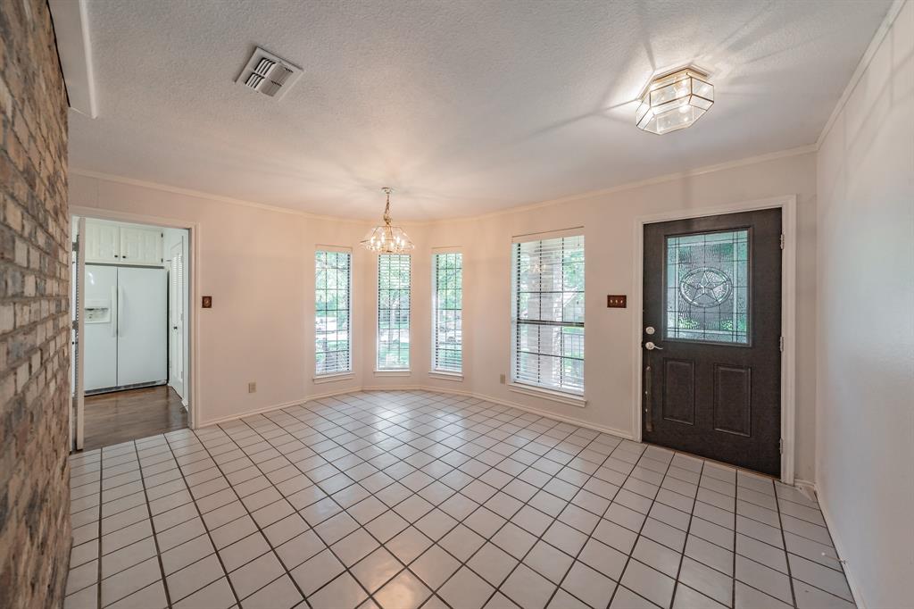 3125 Woodridge Drive