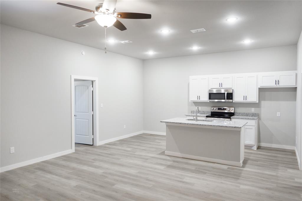 Sandy Crk Vlg Add Sec 2 - Residential Lease