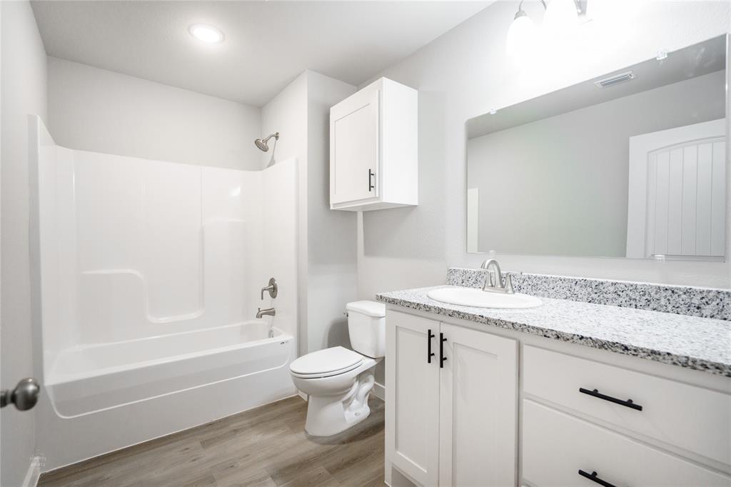 Sandy Crk Vlg Add Sec 2 - Residential Lease