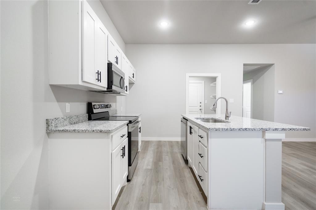 Sandy Crk Vlg Add Sec 2 - Residential Lease