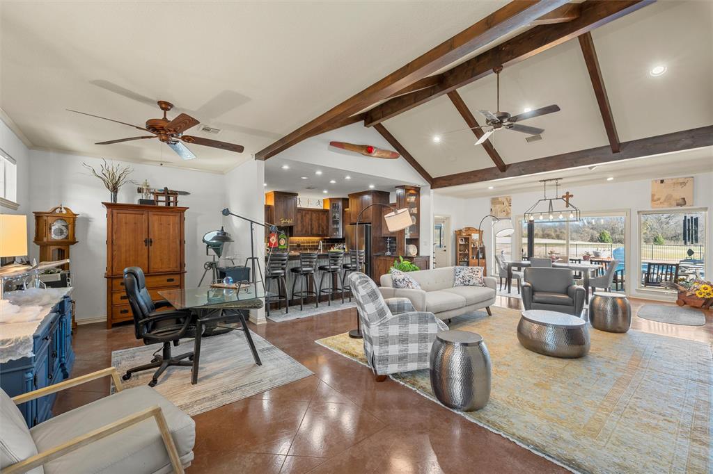 White Bluff #22 - Residential