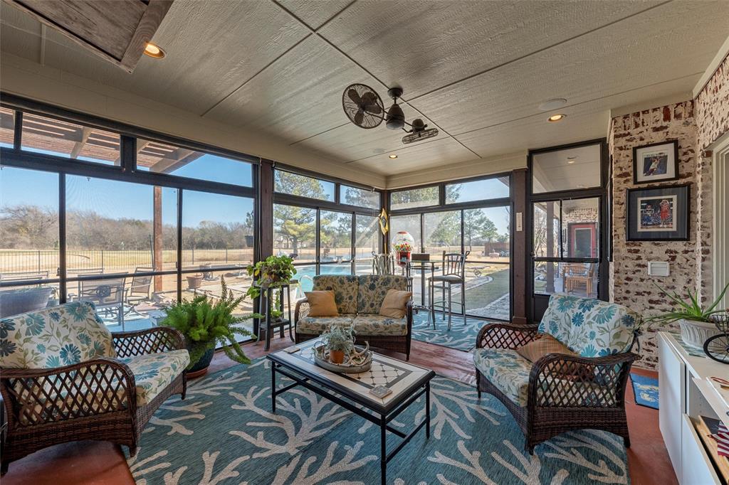 White Bluff #22 - Residential