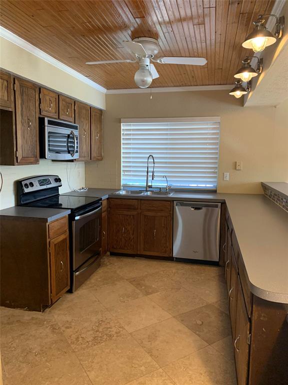 Camelot Sec 04 - Residential Lease