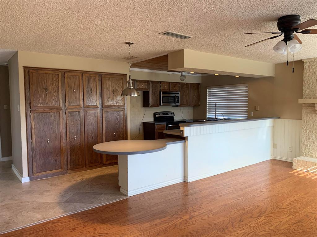 Camelot Sec 04 - Residential Lease