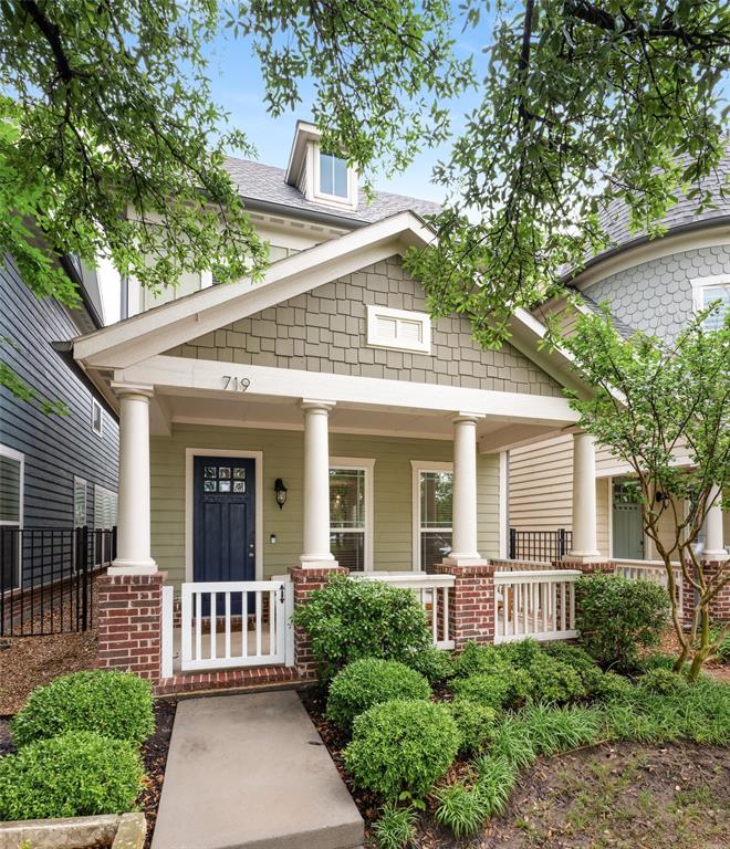 719 Hammond Street