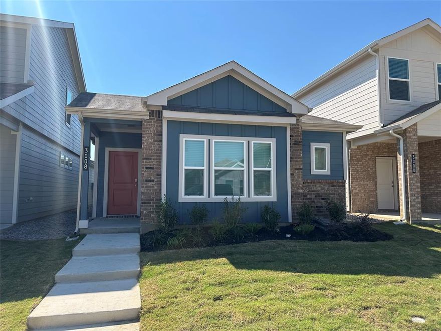 NEW CONSTRUCTION home with kitchen appliances, laundry closet complete with a washer and dryer! Beautiful new neighborhood in Everman ISD. Primary bedroom has an ensuite and a walk in closet. Private parking with alley entrance to the driveway and 1 car garage