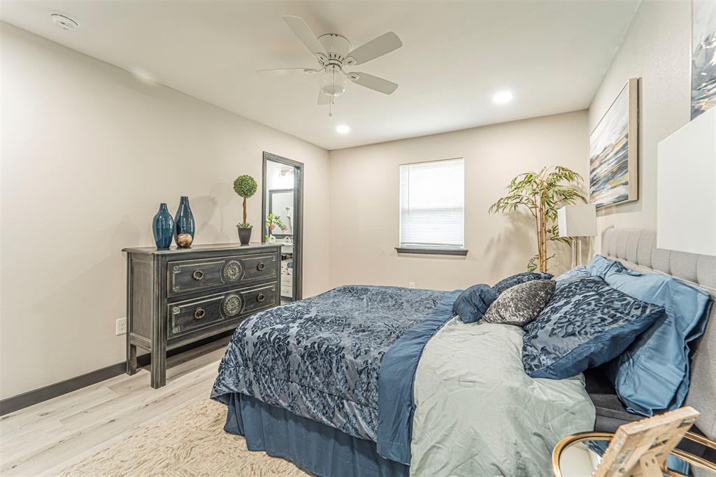 Lakewood North 4 Sec 3 - Residential Lease