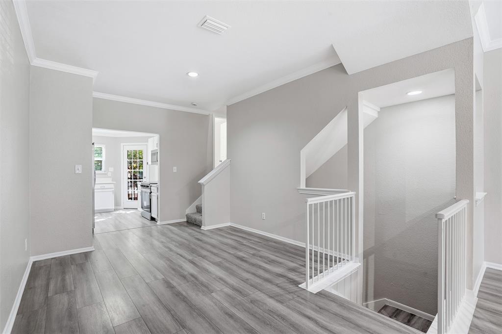 Carriage House Condo - Residential