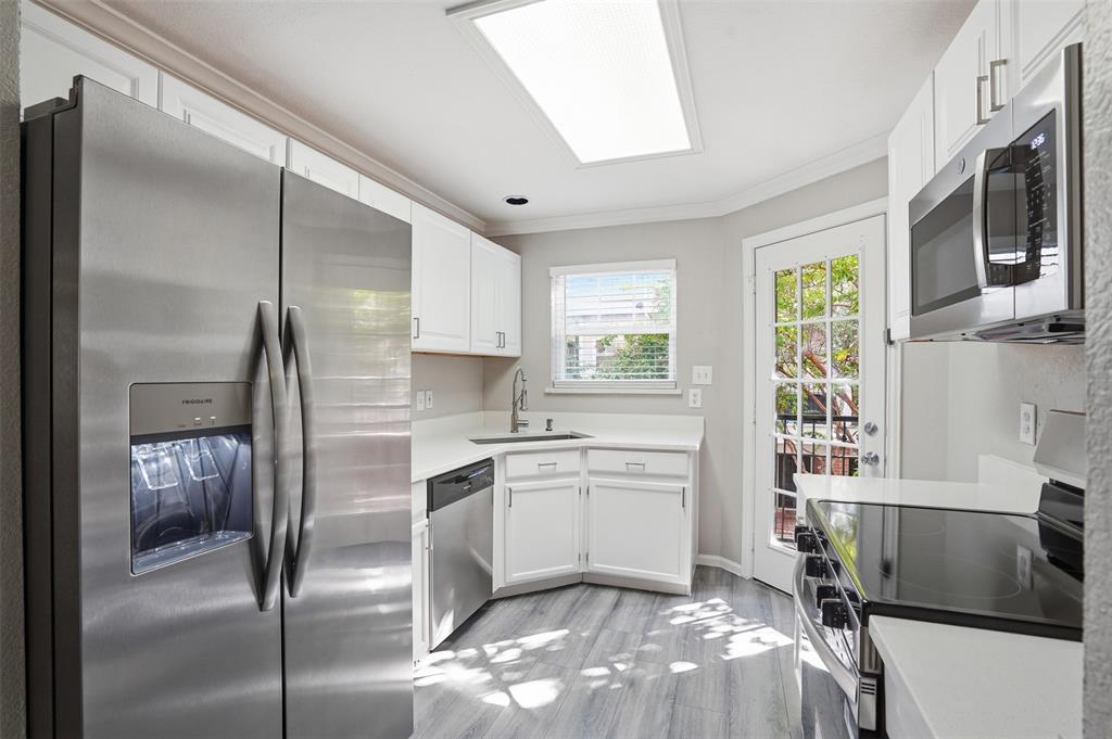 Carriage House Condo - Residential