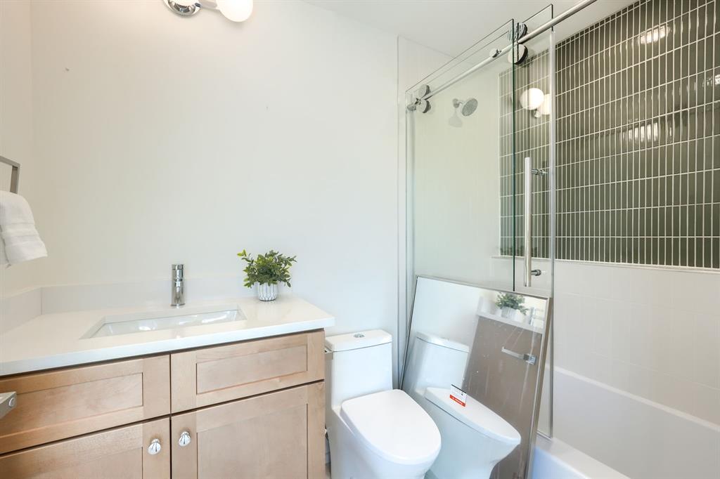 Munger C H Lindell St Dedication - Residential