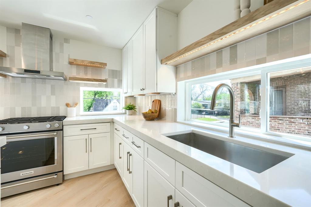 Munger C H Lindell St Dedication - Residential