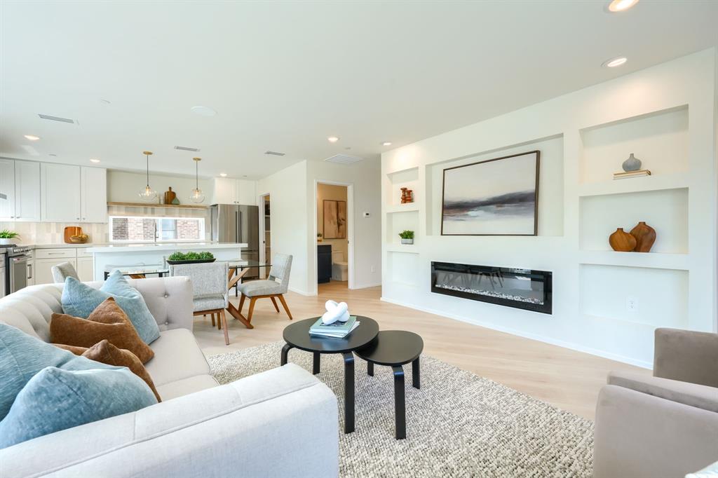 5705 Live Oak Street D