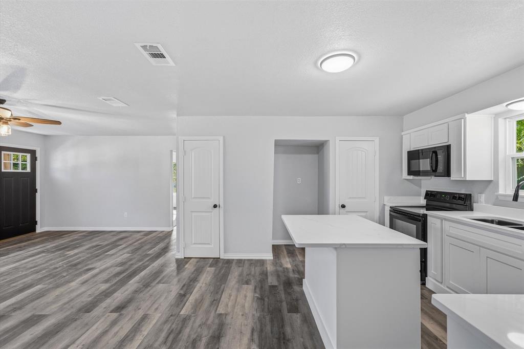 Brinwood Shores Add Sec B - Residential