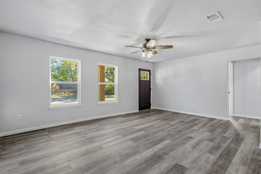 Brinwood Shores Add Sec B - Residential