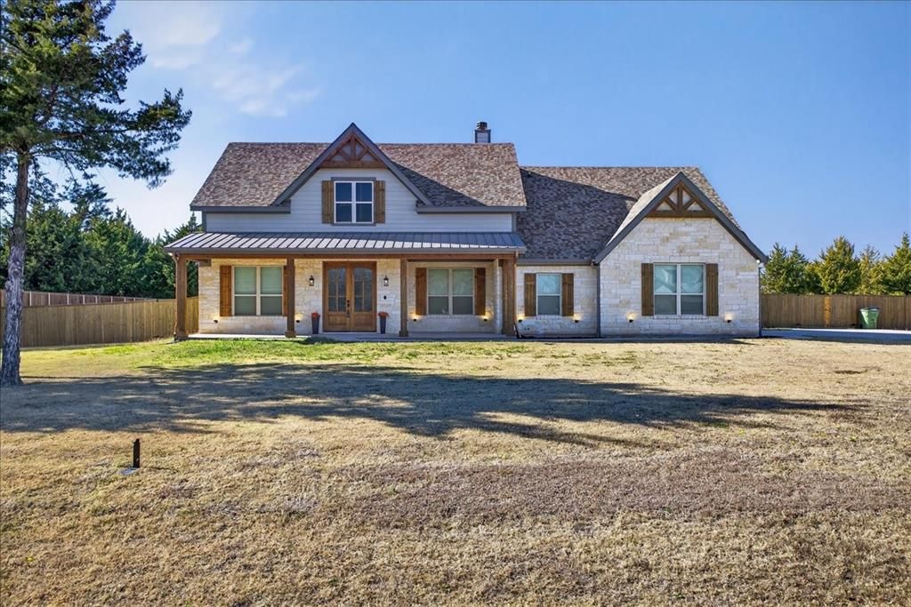 Photo of 341 Guy Lane, Pottsboro, TX 75076 (MLS # 21157559)