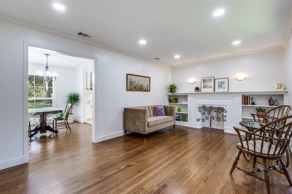 4427 Somerville Avenue