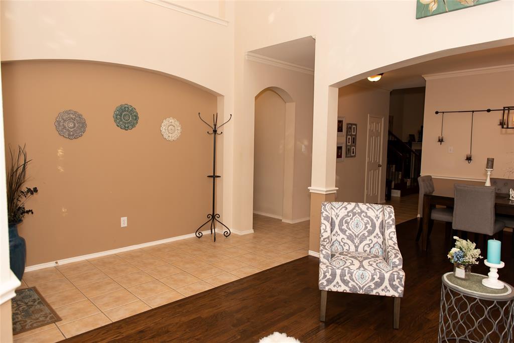 4872 Van Zandt Drive