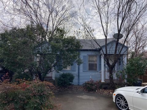 2912 Chenault Street Fort Worth TX 76111