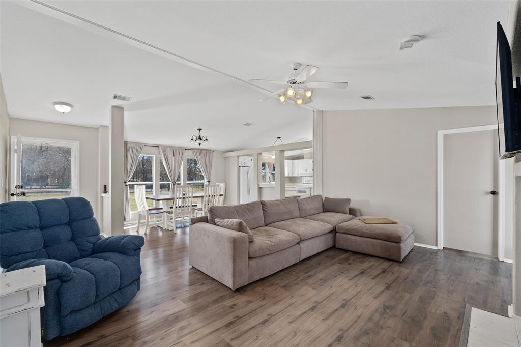 181 Private Road 125