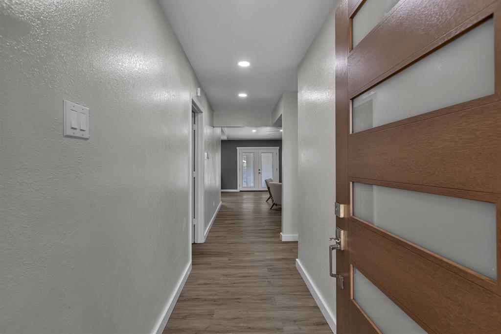 6217 Alta Oaks Drive