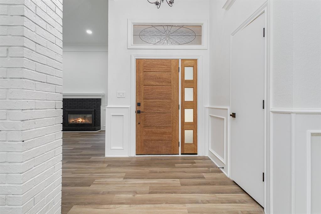 Fountain Park Sixth Sec - Residential Lease