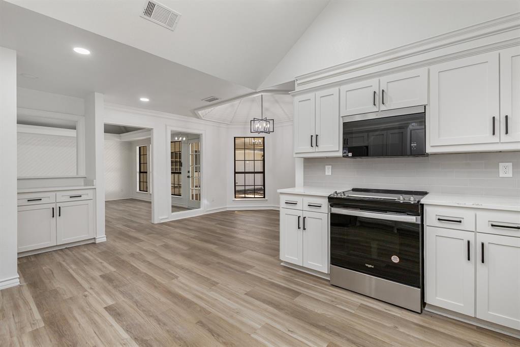 Fountain Park Sixth Sec - Residential Lease