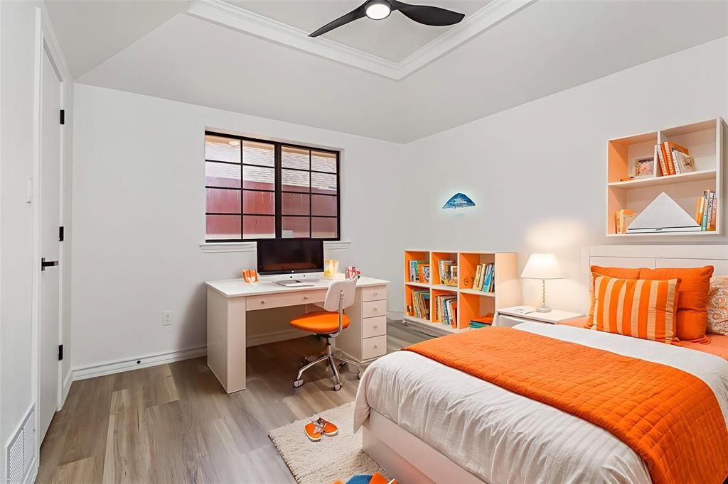 Fountain Park Sixth Sec - Residential Lease