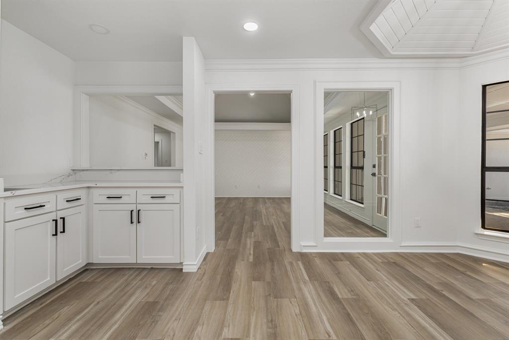 Fountain Park Sixth Sec - Residential Lease