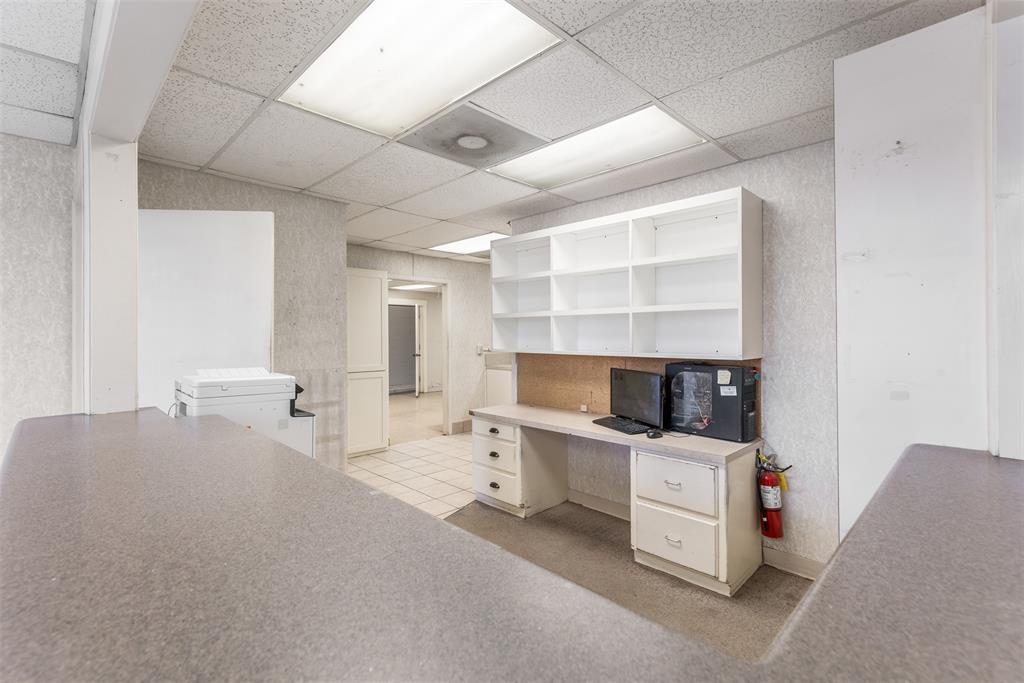 MCANAIR JB - Commercial Sale