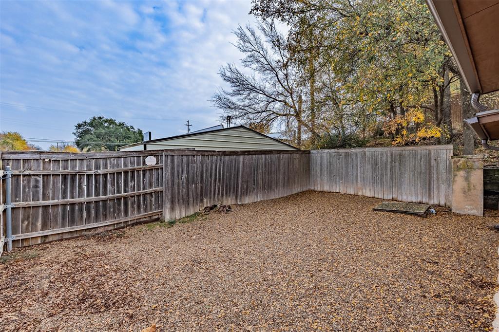 MCANAIR JB - Commercial Sale