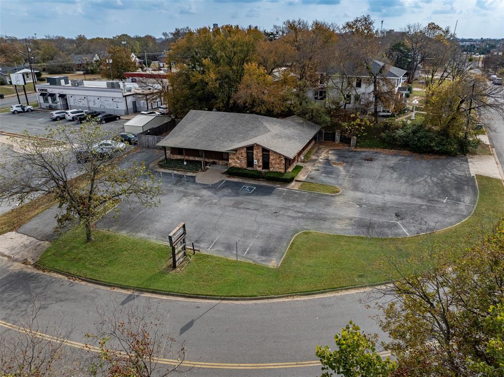 MCANAIR JB - Commercial Sale