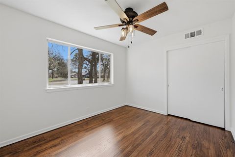 Tiny photo for 1720 Woods Drive, Arlington, TX 76010 (MLS # 21197478)