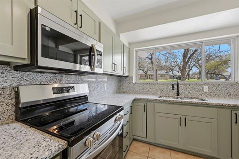 Tiny photo for 1720 Woods Drive, Arlington, TX 76010 (MLS # 21197478)